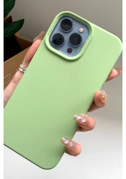 Apple iPhone 15 Pro Max Uyumlu Lansman Silikon Kılıf