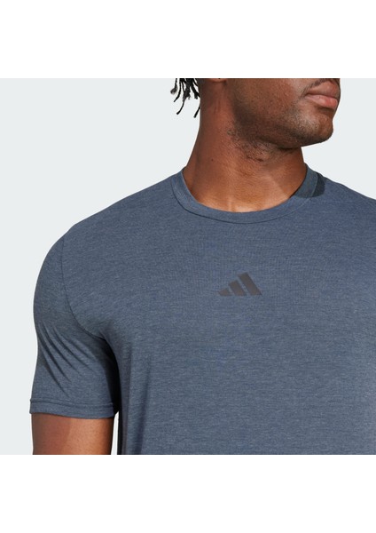 Performance JI5770 Designed For Training Workout Tee fırsatları