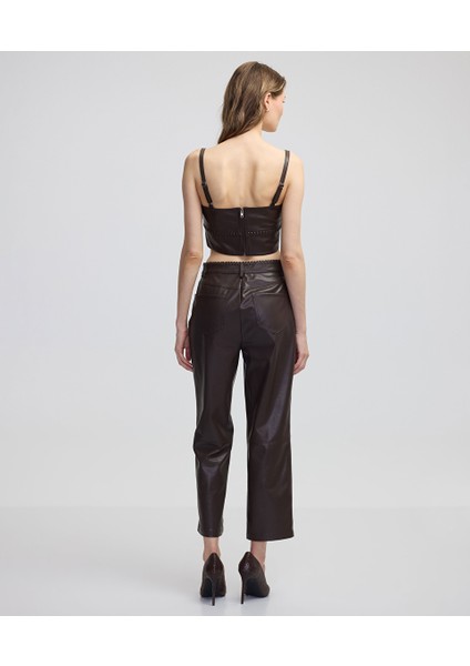 Deri Görünümlü Crop Bluz IW6240006091006 fırsatları