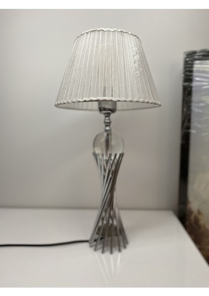 Misbah Burgu Abajur "örme Şapka" Masa Lambası Kristal Camlı Krom Kaplama (Gümüş Renk) , Lampshade