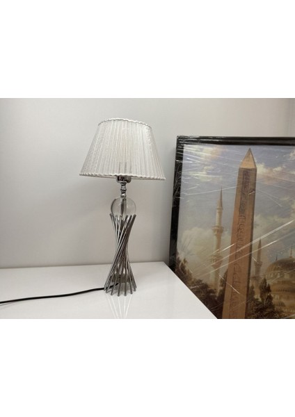 Misbah Burgu Abajur "örme Şapka" Masa Lambası Kristal Camlı Krom Kaplama (Gümüş Renk) , Lampshade
