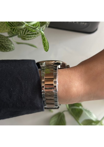 Kadın Kol Saati DK.1.12962.5 modelleri