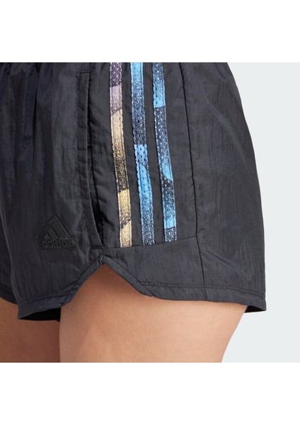 Sportswear IQ4814 Tiro Cut 3-Stripes Summer Şort fırsatları