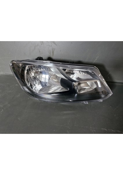 Volkswagen Caddy Sağ Ön Far Sıfır 2010-2013