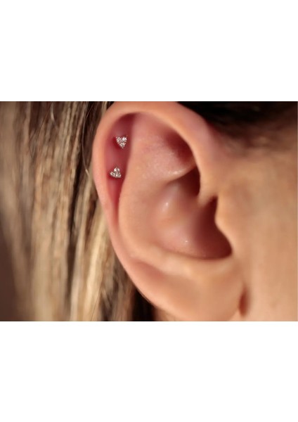 Kardia 0,03CT Pırlanta Piercing-Tragus