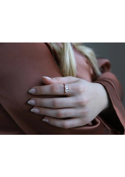 Beyaz Safir Pırlanta Yüzük fiyatları