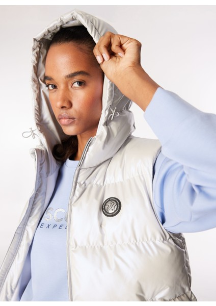 Açık Gri Kadın Kapüşon Yaka Relaxed Fit Yelek D4WL-YLK3019