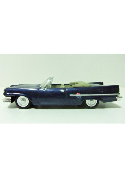 1:43 Ölçekli Lisanslı Metal Retro Amerikan Arabaları - 1959 Chrysler 300E - 10 cm