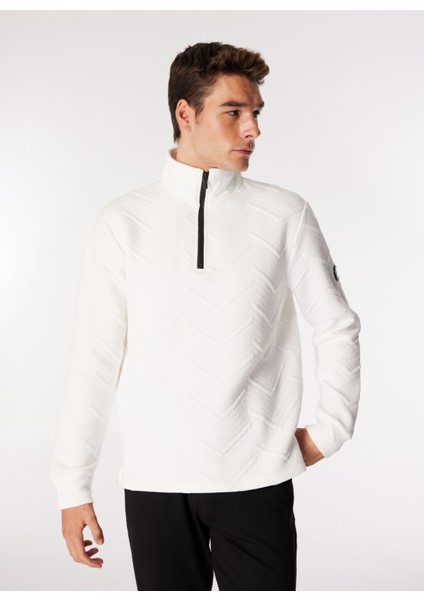 Kırık Beyaz Erkek Dik Yaka Relaxed Fit Kapitone Sweatshirt D4WM-SWT3208 fiyatları