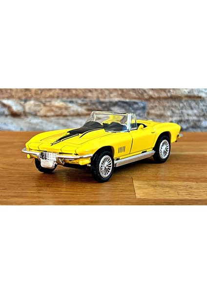 1:43 Ölçekli Lisanslı Metal Retro Amerikan Arabaları - 1967 Chevrolet Corvette - 10 cm