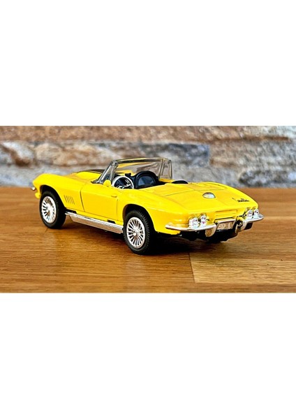 1:43 Ölçekli Lisanslı Metal Retro Amerikan Arabaları - 1967 Chevrolet Corvette - 10 cm