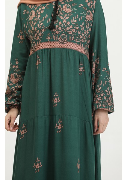 Büyük Beden Çiçek Desenli Viskon Elbise 4084-06 Zümrüt Yeşil indirimleri