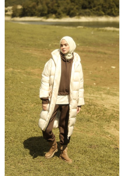 Kapitone Fermuarlı Şişme Mont 7001-09 Ekru