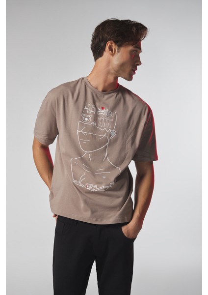 Bej Düşünen Adam Baskılı Oversize Tshirt indirimleri