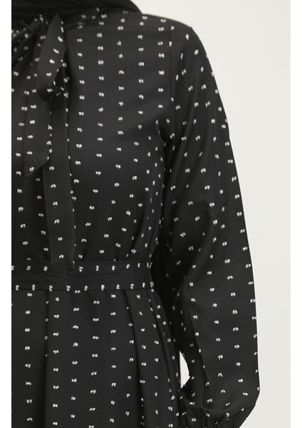 Pıtpıt Desenli Kuşaklı Elbise 0383-01 Siyah fırsatları