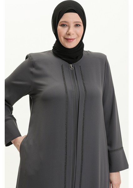 Büyük Beden Önü Taşlı Ferace 5050-05 Gri