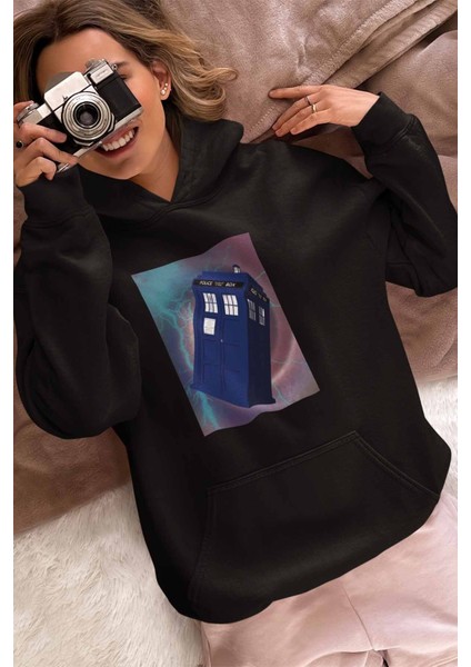 Doctor Who-Süzülen Tardis Baskılı Unisex 3 Iplik %100 Pamuklu Cepli Kapüşonlu Sweatshirt Hoodie