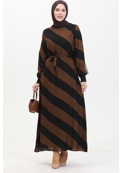 Geometrik Desenli Kuşaklı Viskon Elbise 0460-01 Siyah Kahverengi