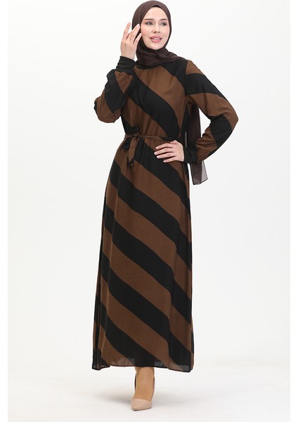 Geometrik Desenli Kuşaklı Viskon Elbise 0460-01 Siyah Kahverengi fiyatları