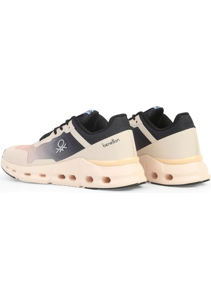 Logolu Sneaker indirimleri