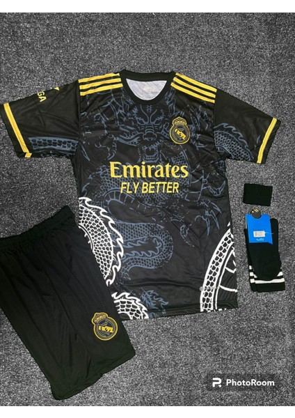 Real Madrid 2023-24 Yeni Sezon Vini Jr Dragon Desenli Çocuk Forması 3'lü Set (Black) fırsatları