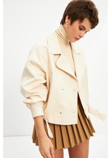 Ekru Kuşak Detaylı Astarlı Ceket indirimleri
