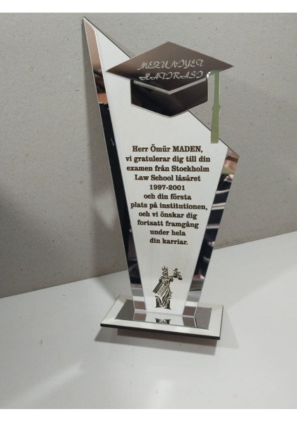 Hukuk Mezuniyeti-Adalet Temalı Mdf-Pleksi Plaket (Hediye-Madalya) Kişi Ye Özel Isim