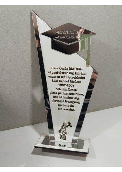 Hukuk Mezuniyeti-Adalet Temalı Mdf-Pleksi Plaket (Hediye-Madalya) Kişi Ye Özel Isim modelleri