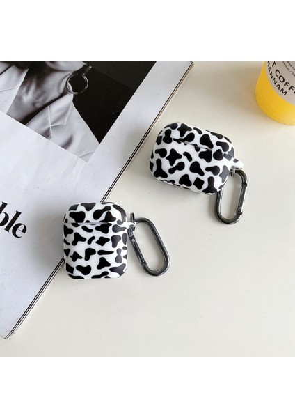 Airpods 4. Nesil Için Inek Desenli Silikon Kılıf
