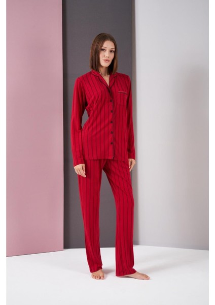 Kadın Düğmeli Balıksırtı Çizgili Uzun Kol Pijama Takım modelleri