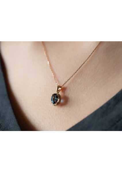 London Blue Pırlanta Kolye