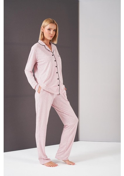 Kadın Puantiyeli Biyeli Düğmeli Uzun Kol Pijama Takım