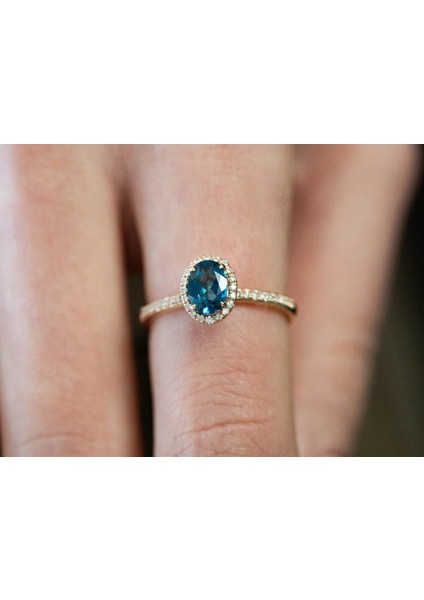 London Blue Pırlanta Yüzük