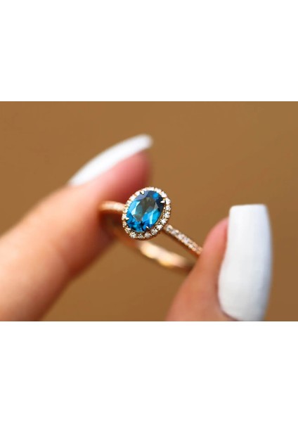 London Blue Pırlanta Yüzük modelleri
