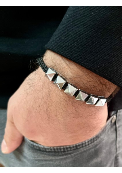 Silver Renk Trok Şeklinde Hematit Makreme Örgü Ipli Unisex Bileklik