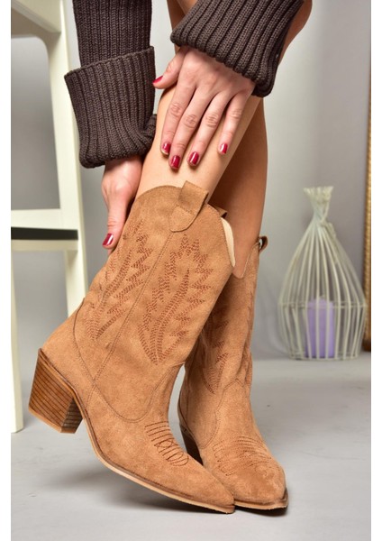 T267655002 Taba Süet Kalın Topuklu Kadın Bot fırsatları