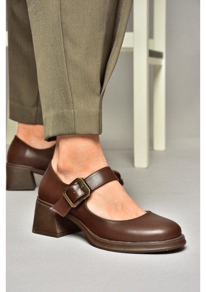 T820236009 Kahverengi Kalın Topuklu Kadın Ayakkabı modelleri