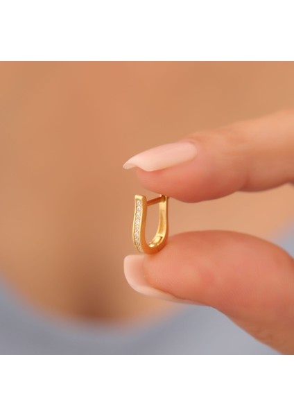 925 Ayar Gümüş Taşlı J Küpe Çap:12,5 Mm- ES00146 indirimleri