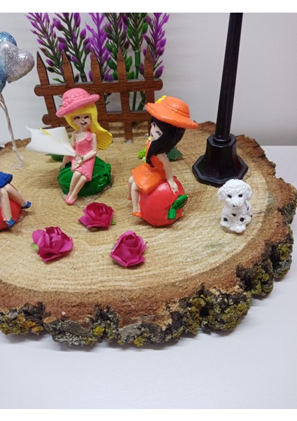 Best Friends si Bitmeyen Dostluk si Kız Arkadaşa Doğum Günü si Işıklı Kütük Teraryum indirimleri