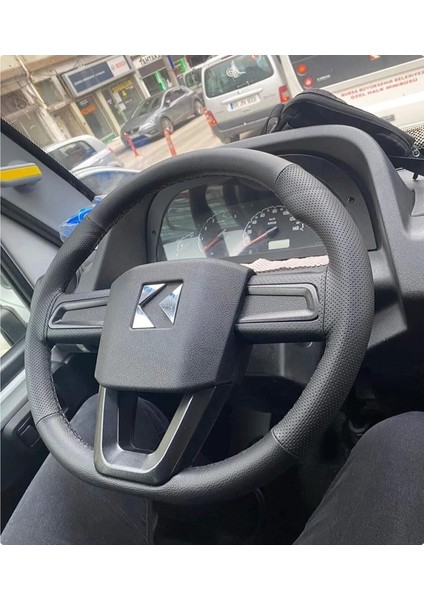 Dikişli Direksiyon Kılıfı Damarlı Noktalı Deri Siyah Dikişli Karsan Jest Son Kasa Için