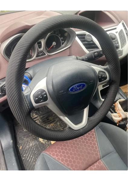 Dikişli Direksiyon Kılıfı Karbon Deri Siyah Dikişli Ford Fiesta Için