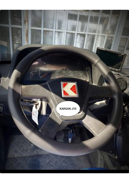 Dikişli Direksiyon Kılıfı Noktalı Damarlı Deri Siyah Dikişli Karsan J10 Için