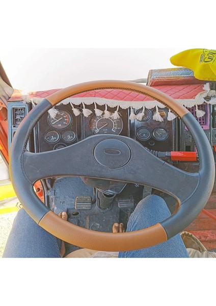 Dikişli Direksiyon Kılıfı Siyah/taba Siyah Dikişli Şahin Bakışlı Kargo Kamyon Için