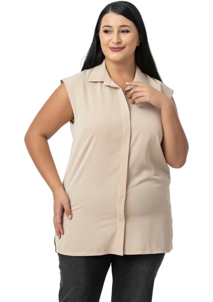 Büyük Beden Gizli Düğmeli Yandan Yırtmaçlı Kolsuz Siyah Gömlek