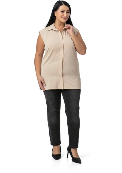 Büyük Beden Gizli Düğmeli Yandan Yırtmaçlı Kolsuz Siyah Gömlek fiyatları