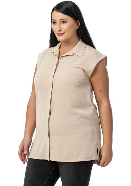 Büyük Beden Gizli Düğmeli Yandan Yırtmaçlı Kolsuz Siyah Gömlek fırsatları