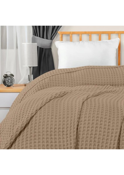| %100 Pamuk Waffle Desen Çift Kişilik Kahverengi Pike | Yatak Örtüsü | 200 x 230 | Battaniye | Çok Amaçlı Örtü