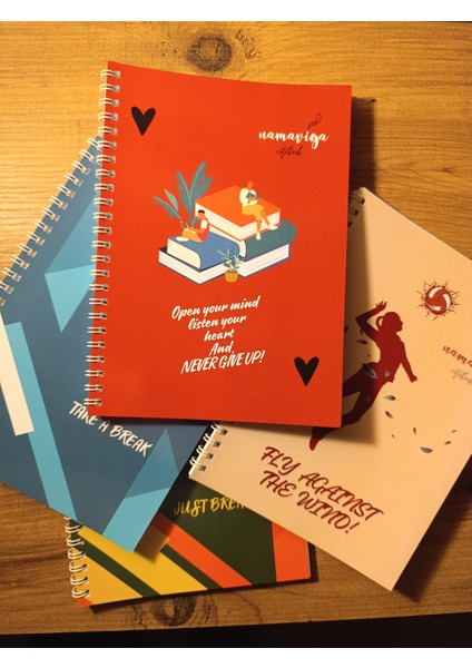 Namaviga Notebook A5 Spiralli Defter 4'lü Set - Çizgisiz (400 Sayfa)