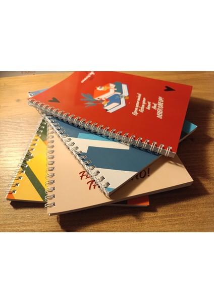 Namaviga Notebook A5 Spiralli Defter 4'lü Set - Çizgisiz (400 Sayfa)