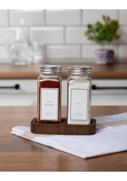 2'li Ahşap Standlı Cam Baharatlık Seti Kapaklı Etiketli Baharatlık Takımı